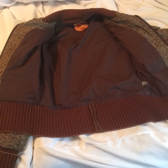 Gorgeous Twill Twenty Two brown and tan jacket - Picture 10 of 11